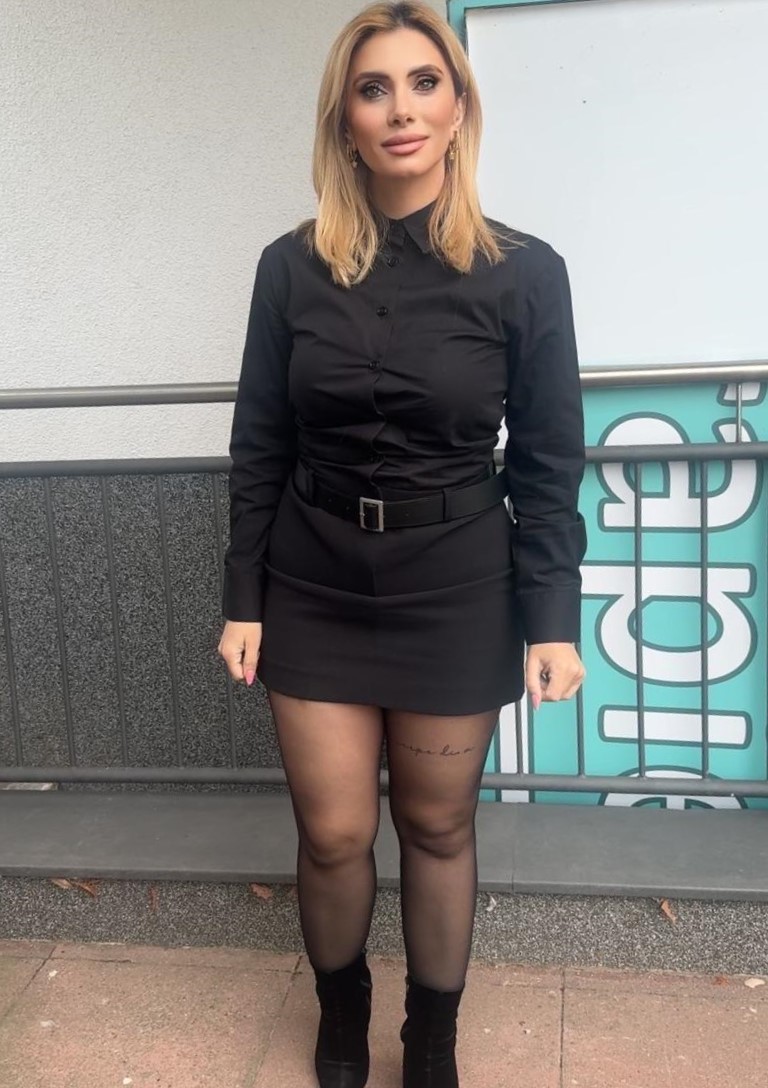 Menekşe Işık